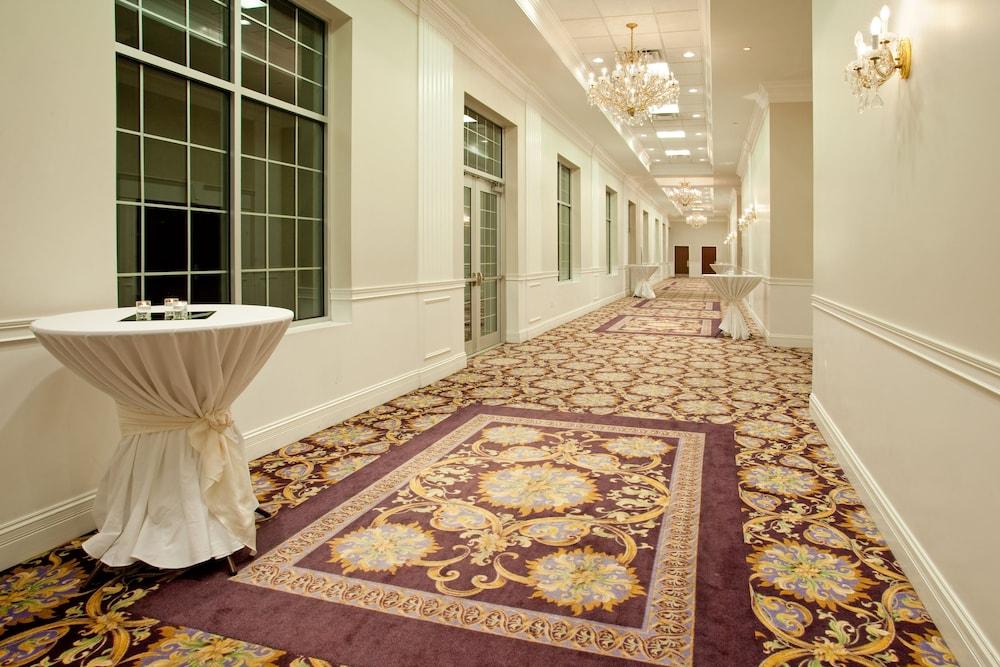 Clarion Hotel & Convention Center Joliet Buitenkant foto