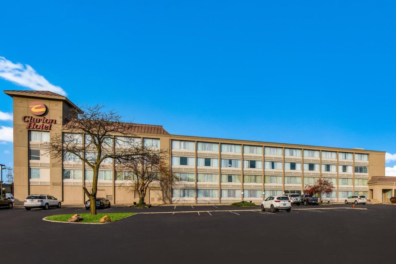 Clarion Hotel & Convention Center Joliet Buitenkant foto